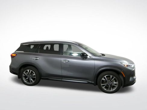 Certified 2025 INFINITI QX60 Luxe w/ Vision Package AWD/4WD image 2