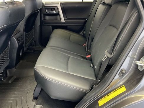Used 2022 Toyota 4Runner Limited image 32