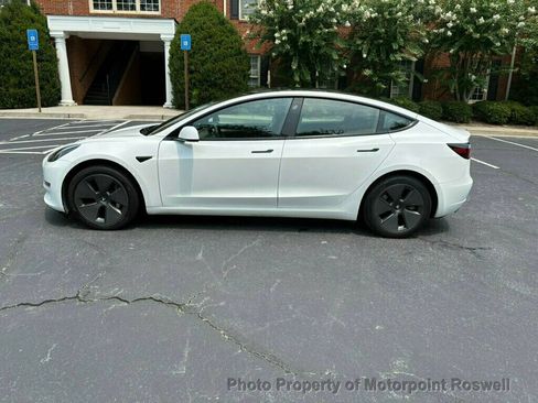 Used 2023 Tesla Model 3 Standard Range RWD image 6