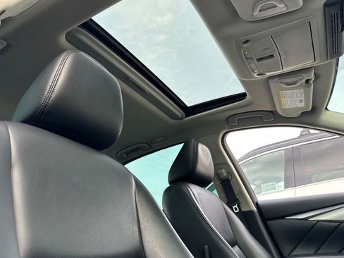 Used 2021 INFINITI Q50 Luxe image 15