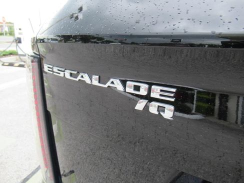 Used 2026 Cadillac Escalade IQ Sport 1 AWD/4WD image 9