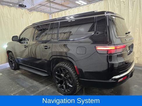 Used 2024 Jeep Wagoneer 4WD w/ Rear Seat Video Group 1 image 9