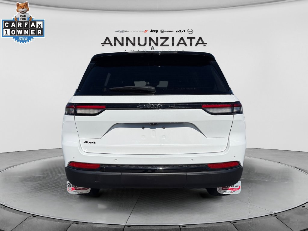 Certified 2023 Jeep Grand Cherokee Altitude AWD/4WD image 4