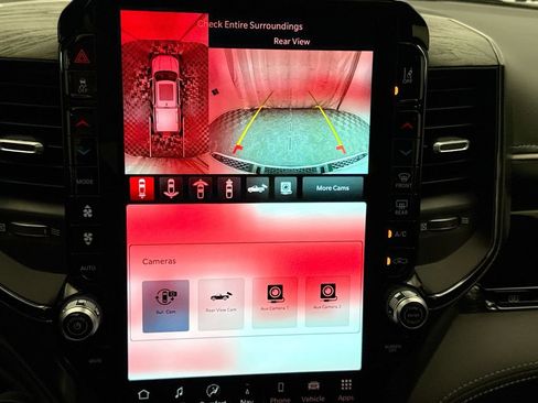 Used 2025 RAM 1500 Limited image 15