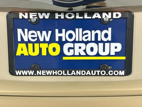 Used 2011 Toyota Camry XLE w/ XLE Extra-Value Pkg #2 FWD image 18