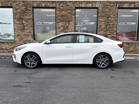 Used 2019 Kia Forte S w/ S Premium Package image 2