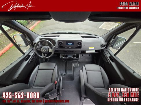 Used 2020 Mercedes-Benz Sprinter 2500 w/ Driver Convenience Package image 37
