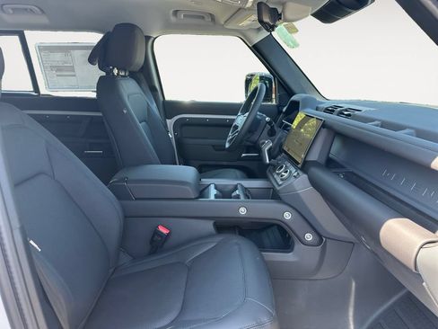 New 2026 Land Rover Defender 130 S AWD/4WD image 15