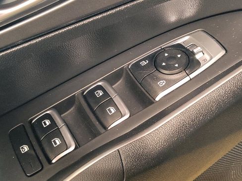 Used 2021 Kia Sorento LX FWD image 27