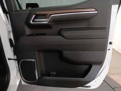 New 2026 Chevrolet Silverado 1500 LT w/ Z71 Off-Road Package image 19