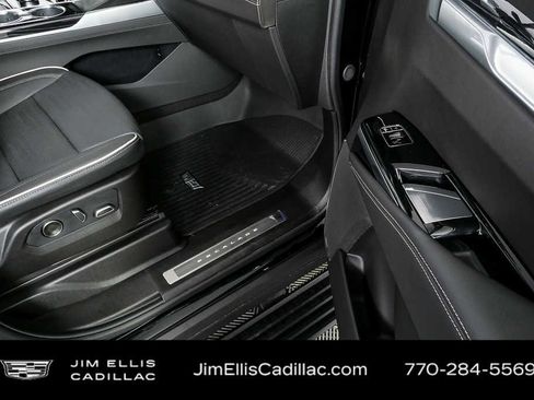 Used 2026 Cadillac Escalade Sport w/ Touring Package image 27