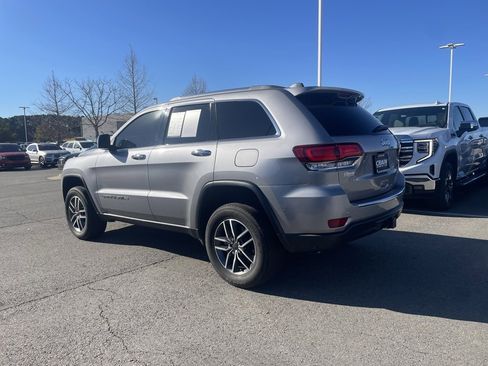 Used 2021 Jeep Grand Cherokee Limited w/ Trailer Tow Group IV image 5