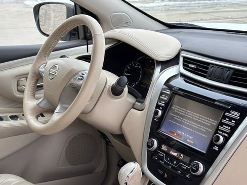 Used 2018 Nissan Murano Platinum image 22