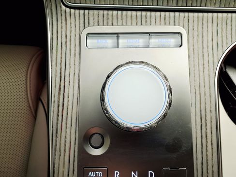 Certified 2025 Genesis GV80 3.5T Prestige AWD/4WD image 22