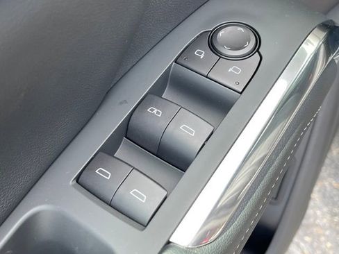 New 2026 Chevrolet Traverse LT w/ LPO, Floor Liner Package image 15