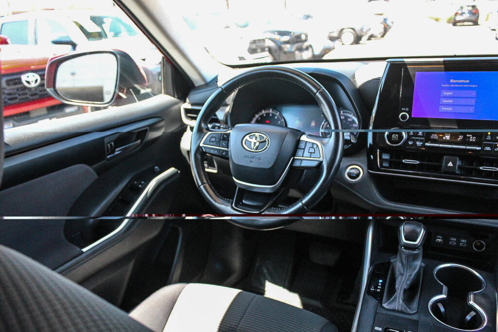 Used 2025 Toyota Highlander LE FWD image 5