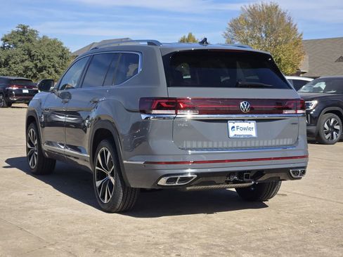 New 2026 Volkswagen Atlas SEL Premium R-Line image 3