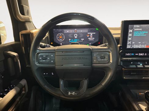 Used 2024 GMC Hummer EV 3X w/ Extreme Off-Road Package AWD/4WD image 13
