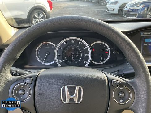 Used 2013 Honda Accord LX image 40