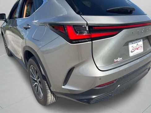 Used 2024 Lexus NX 250 FWD w/ Cold Area Package image 31