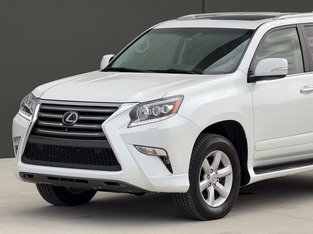 Used 2016 Lexus GX 460 Luxury AWD/4WD image 11