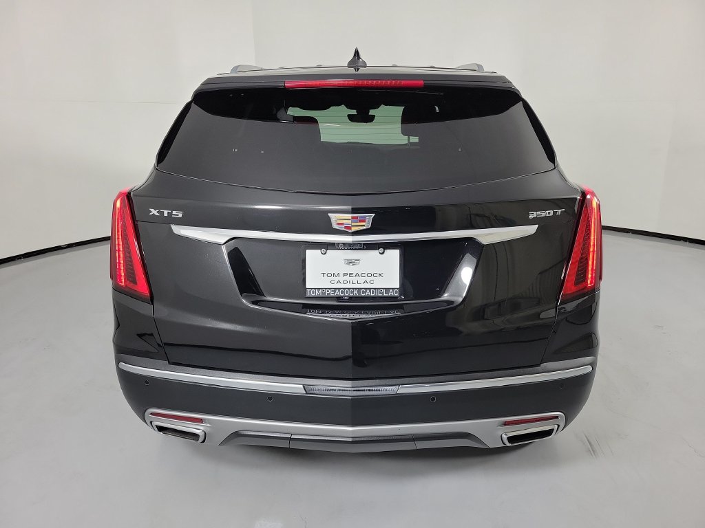Used 2023 Cadillac XT5 Premium Luxury w/ Technology Package FWD image 5
