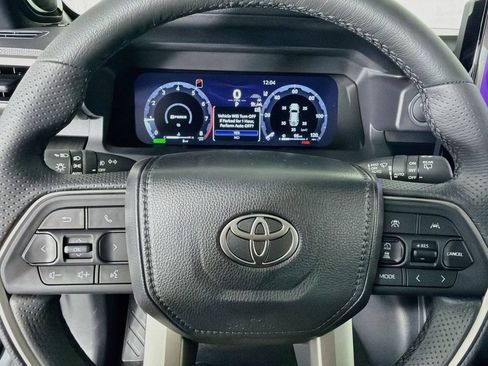 New 2026 Toyota 4Runner Platinum AWD/4WD image 15