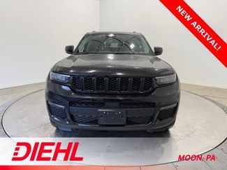 Used 2023 Jeep Grand Cherokee L Limited w/ Black Appearance Package video 2