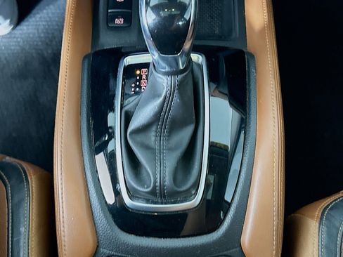 Used 2018 Nissan Rogue SL w/ Premium Package FWD image 25