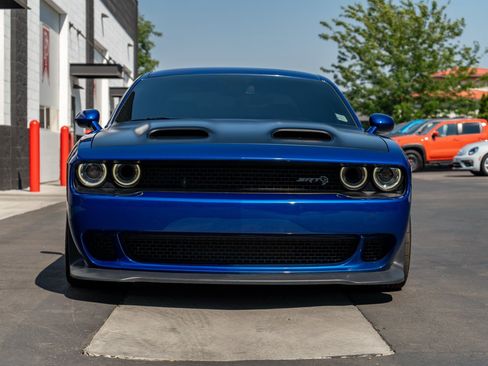 Used 2019 Dodge Challenger SRT Hellcat w/ Laguna Leather Package RWD image 42