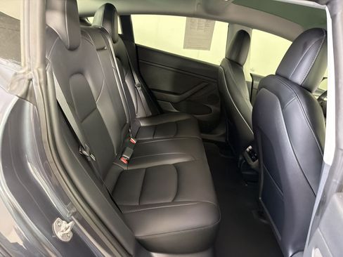 Used 2023 Tesla Model 3 Long Range AWD/4WD image 31