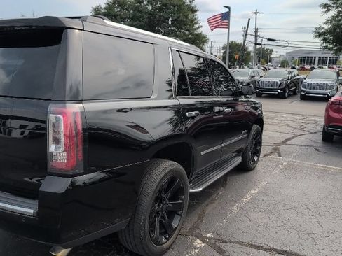 Used 2018 GMC Yukon Denali w/ Open Road Package AWD/4WD image 4