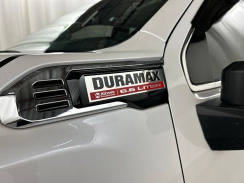Used 2025 GMC Sierra 2500 Denali w/ Denali Reserve Package AWD/4WD image 30