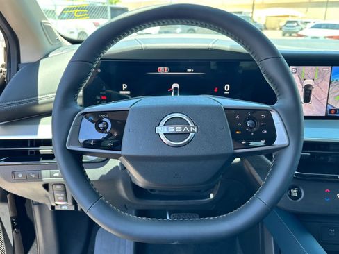 New 2026 Nissan Murano Platinum AWD/4WD image 18