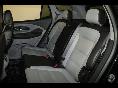 Used 2021 GMC Terrain SLT w/ Infotainment Package II AWD/4WD image 30