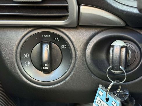 Used 2006 Porsche 911 Carrera 4S image 22