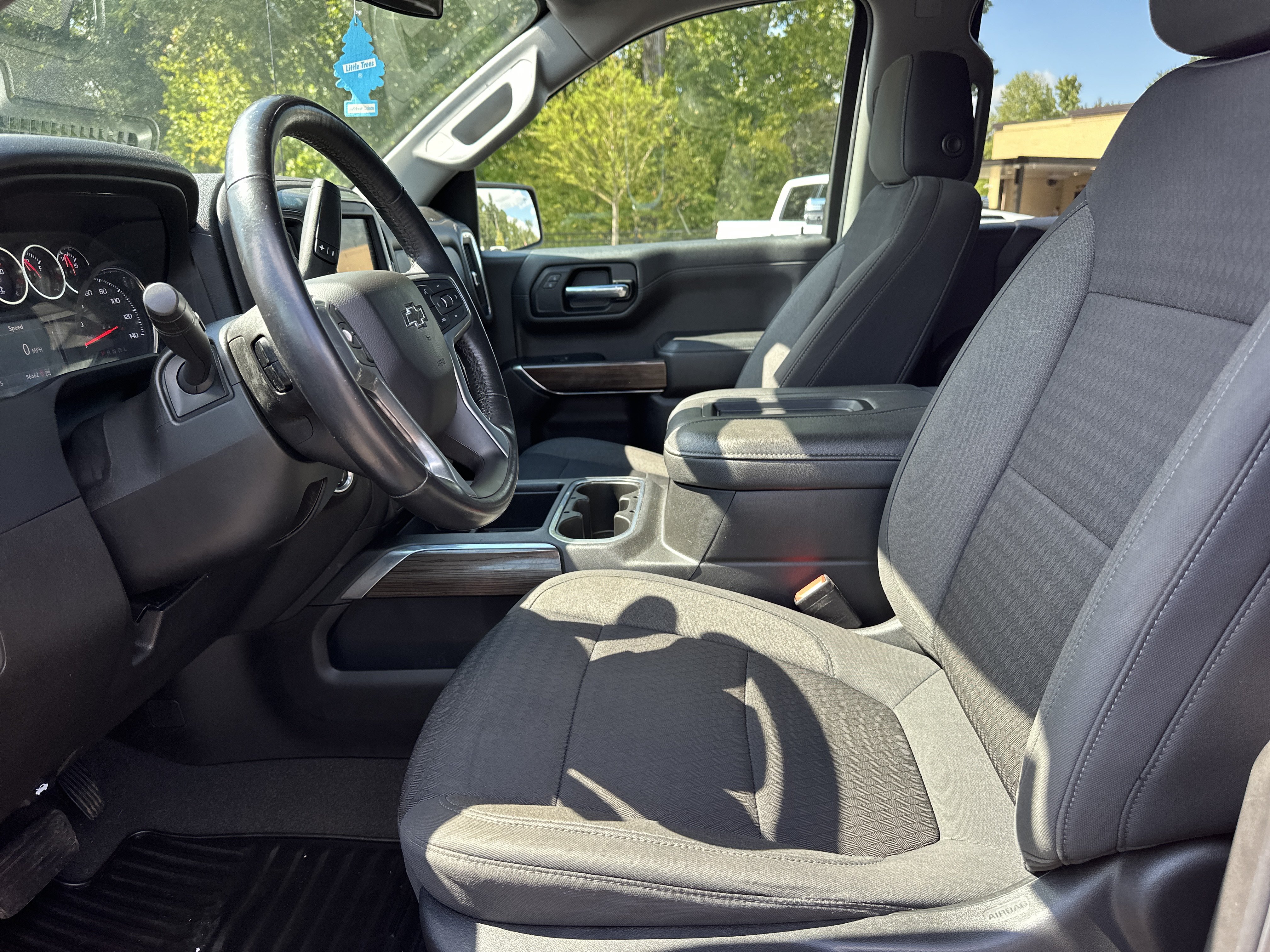 Used 2022 Chevrolet Silverado 1500 RST w/ Safety Package AWD/4WD image 10