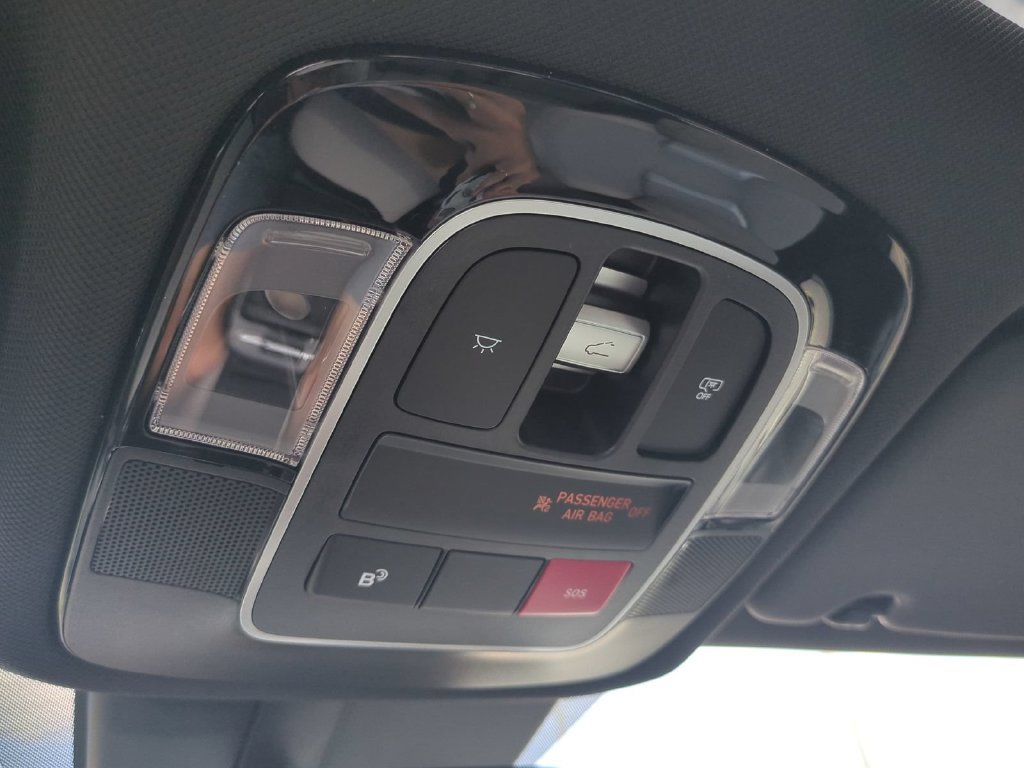 New 2026 Hyundai Tucson Limited w/ Tow & Go Package FWD image 25