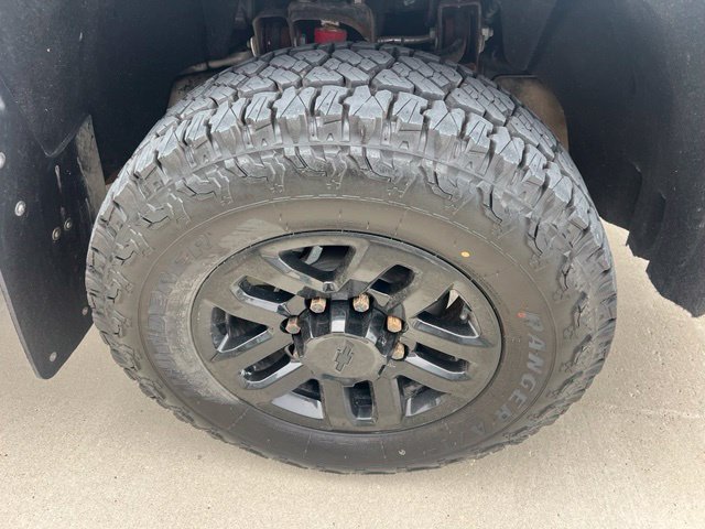 Used 2019 Chevrolet Silverado 2500 LT w/ LT Convenience Package AWD/4WD image 6