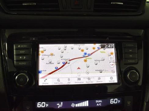 Used 2019 Nissan Rogue SV w/ Sun & Sound Touring Package AWD/4WD image 21