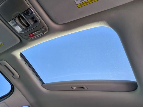 Used 2023 Kia Telluride SX image 20