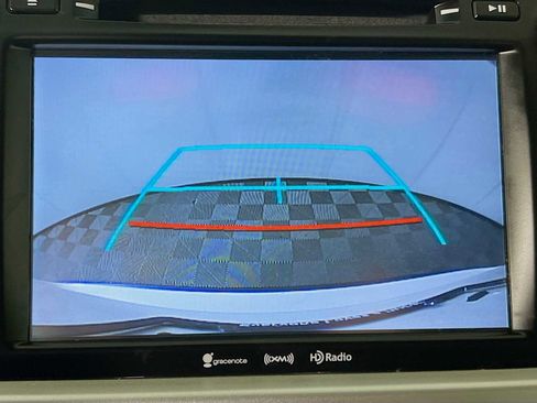 Used 2018 Toyota Highlander XLE image 14