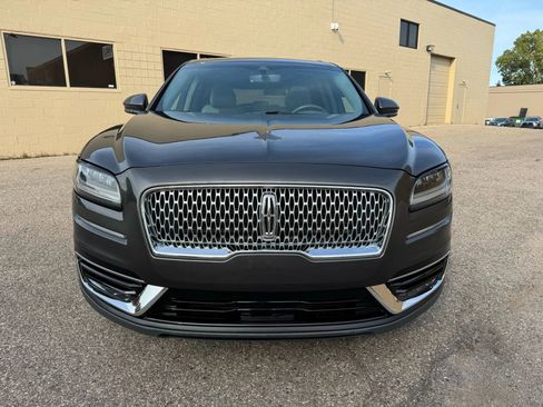Used 2019 Lincoln Nautilus Reserve image 2
