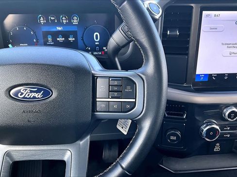 Used 2025 Ford F150 XLT w/ Equipment Group 301A Standard image 25