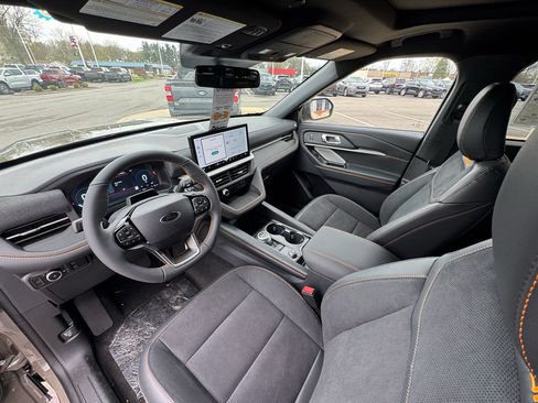 New 2026 Ford Explorer Tremor w/ Tremor Ultimate Package AWD/4WD image 27