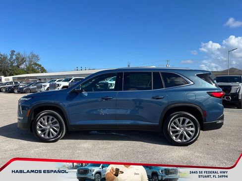 New 2026 Buick Enclave Preferred image 4