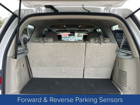 Used 2017 Lincoln Navigator Select image 7