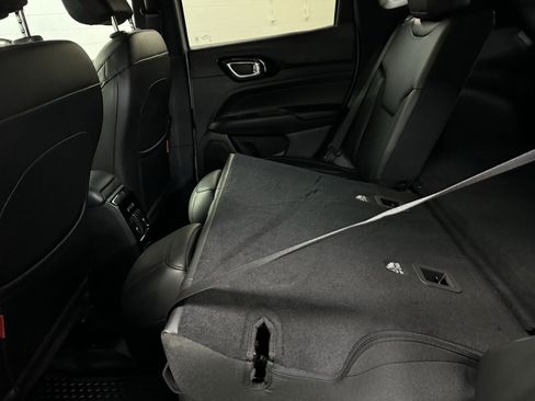 Used 2024 Jeep Compass Trailhawk w/ Trailhawk Convenience Group image 27