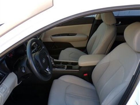 Used 2018 Kia Optima LX image 15