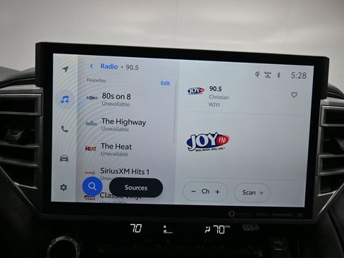 Used 2023 Toyota Tundra Platinum w/ Advanced Package image 16